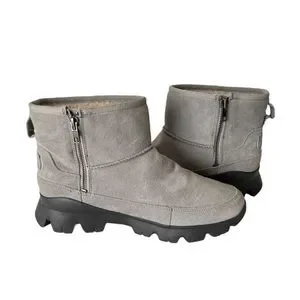 UGG Shoes Ugg Palomar Waterproof Sneaker Boots 95 Poshmark